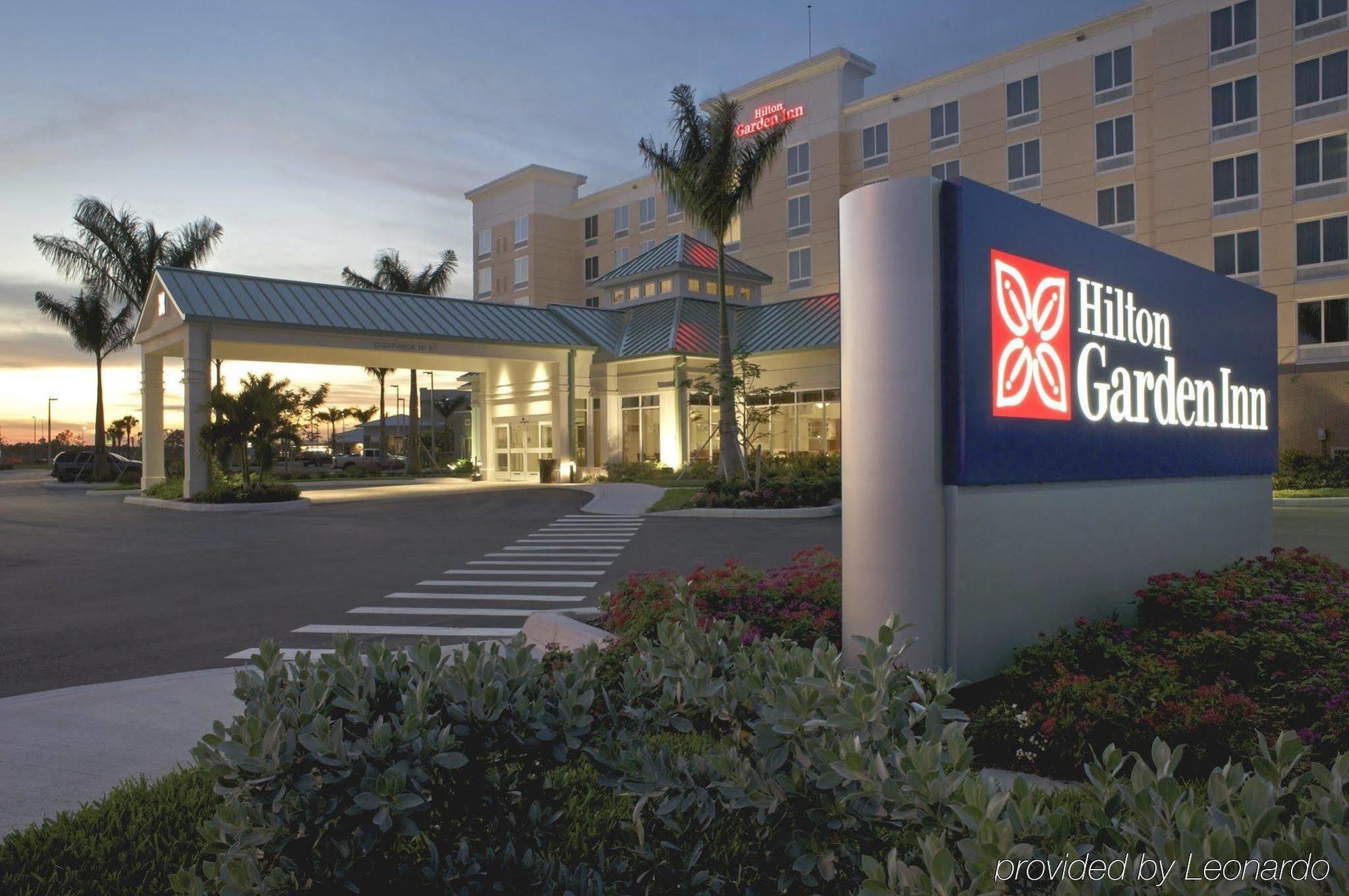 Hilton Garden Inn Fort Myers Airport/Fgcu Exterior photo